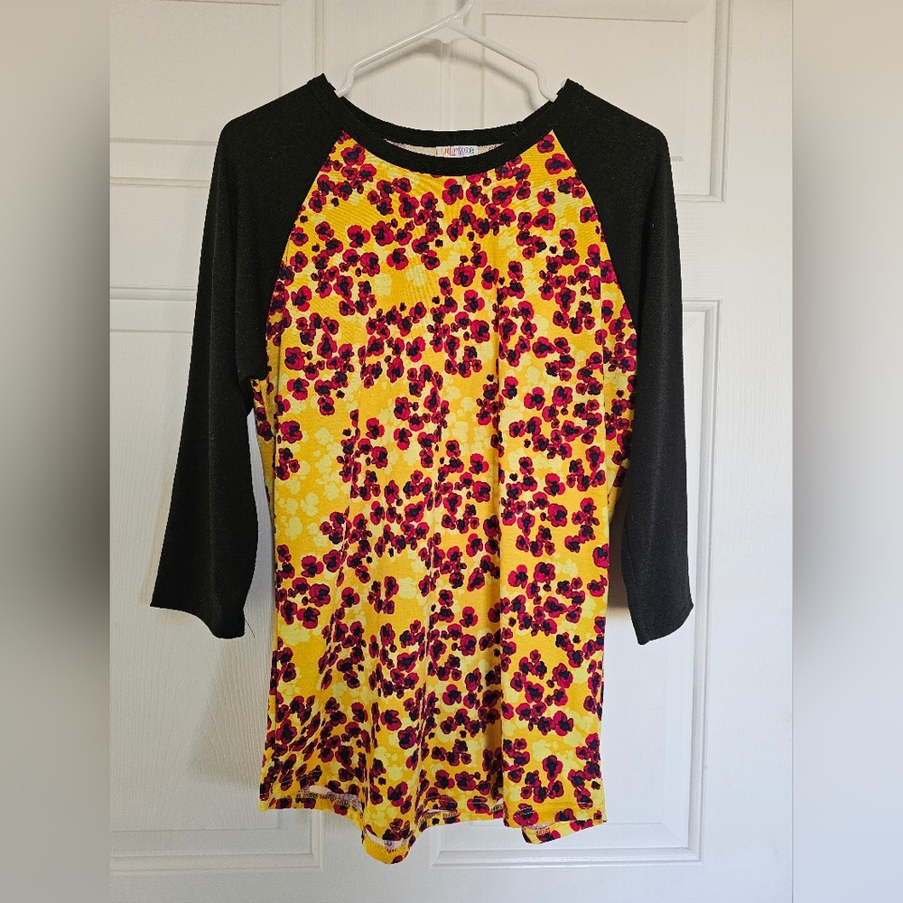 Two LuLaroe Tops Size M